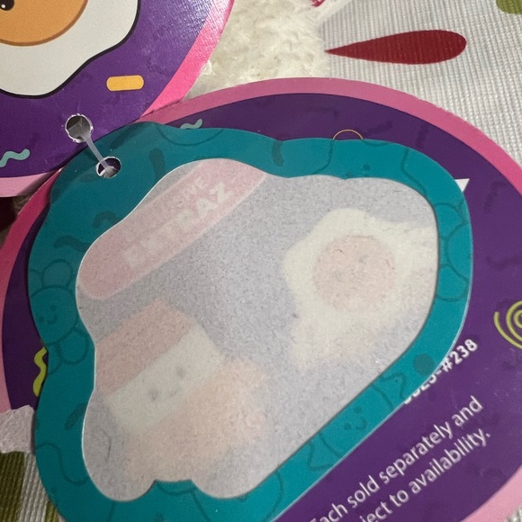 NWT Breakfast Bum Bumz Exclusive Extraz Bean Plush Enrique The Fried Egg - Picture 6 of 8